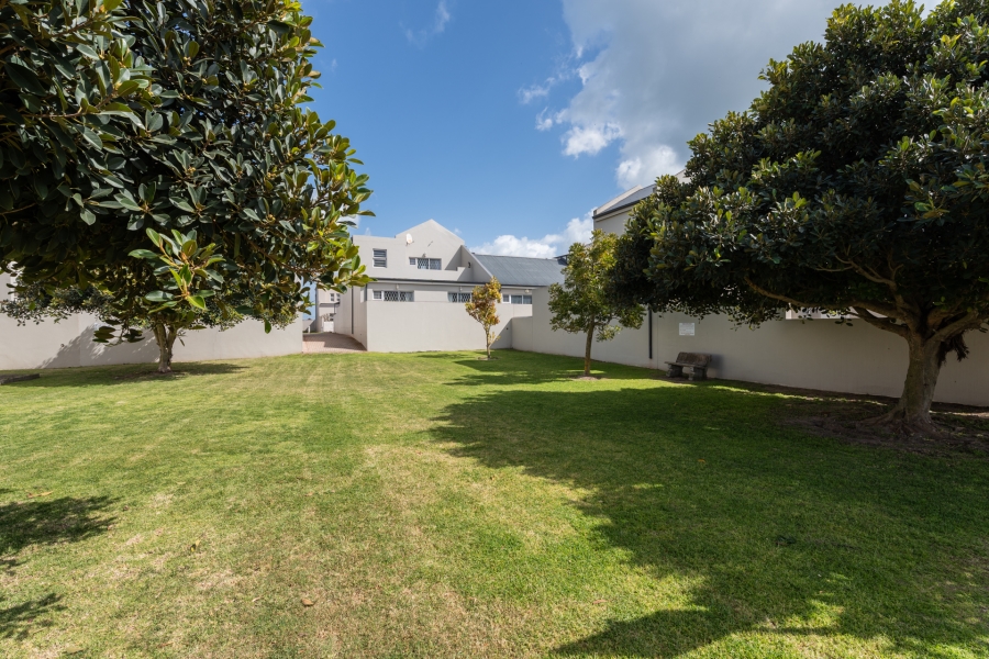 2 Bedroom Property for Sale in Villa Diamante Western Cape